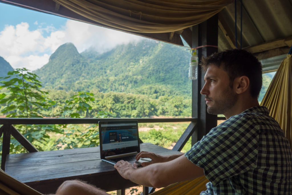 How to Start a Travel Blog in 5 Easy Steps