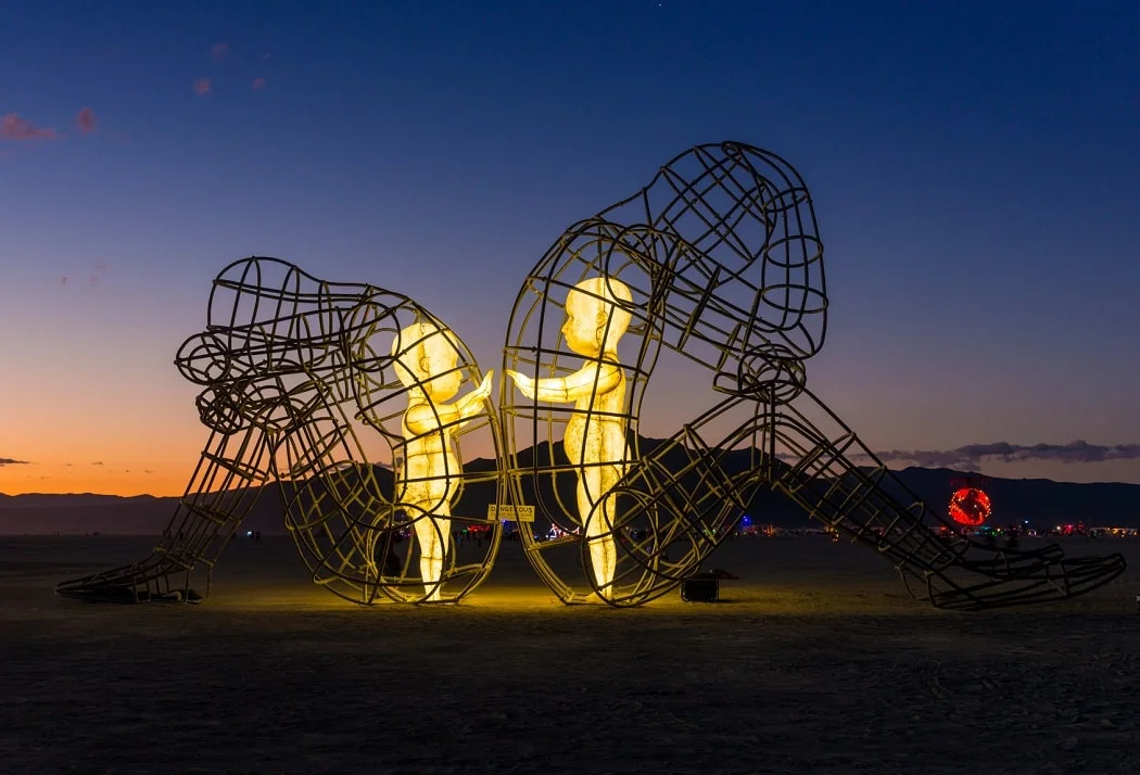 Как исцелить внутреннего ребенка и избавиться от детских травм: советы и упражнения