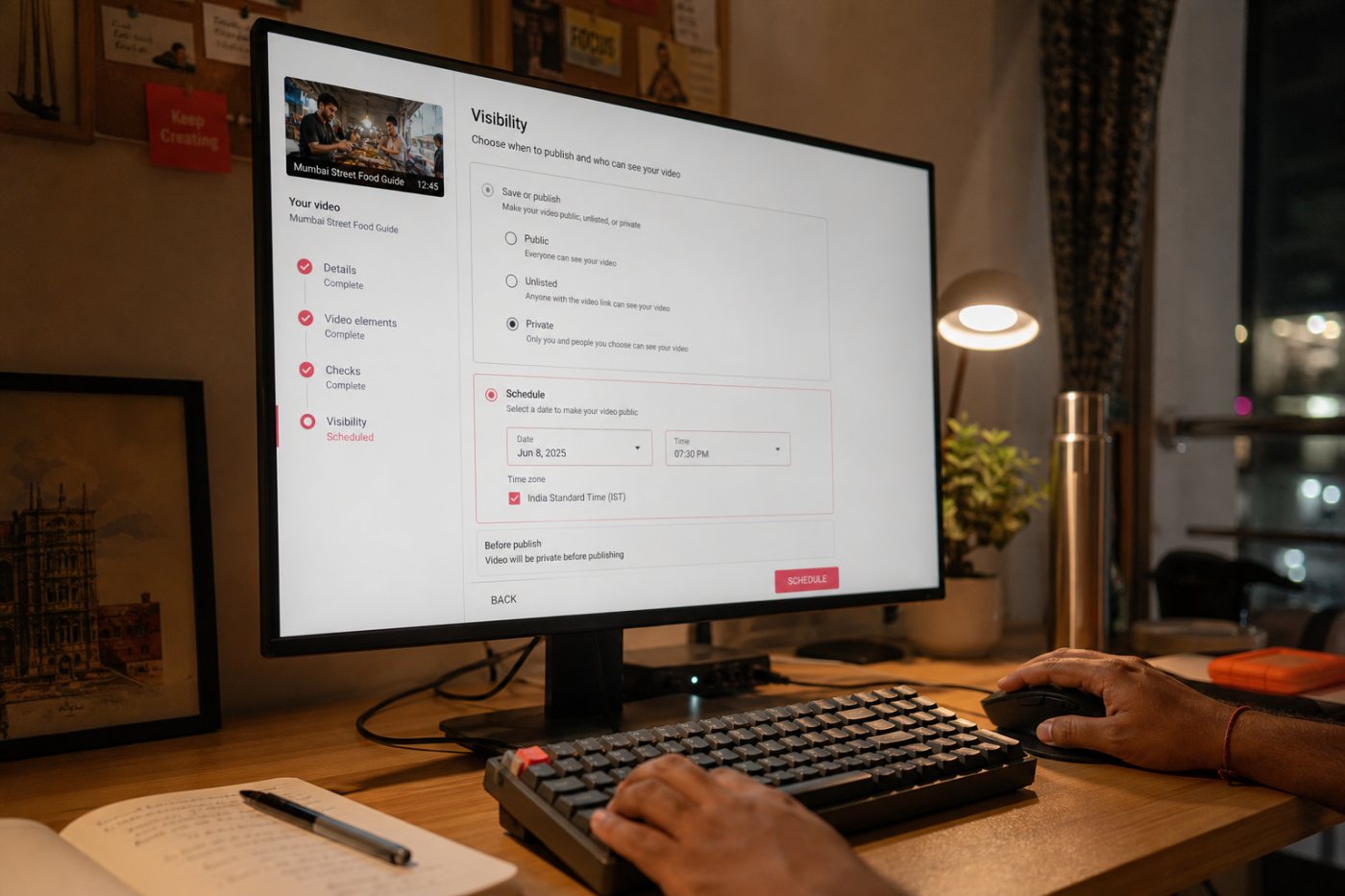YouTube Studio में तारीख, समय और IST चुनकर निजी वीडियो का प्रकाशन निर्धारित करना