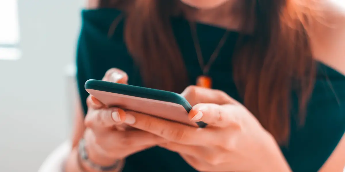 Why Your Business Needs a Second Phone Number App