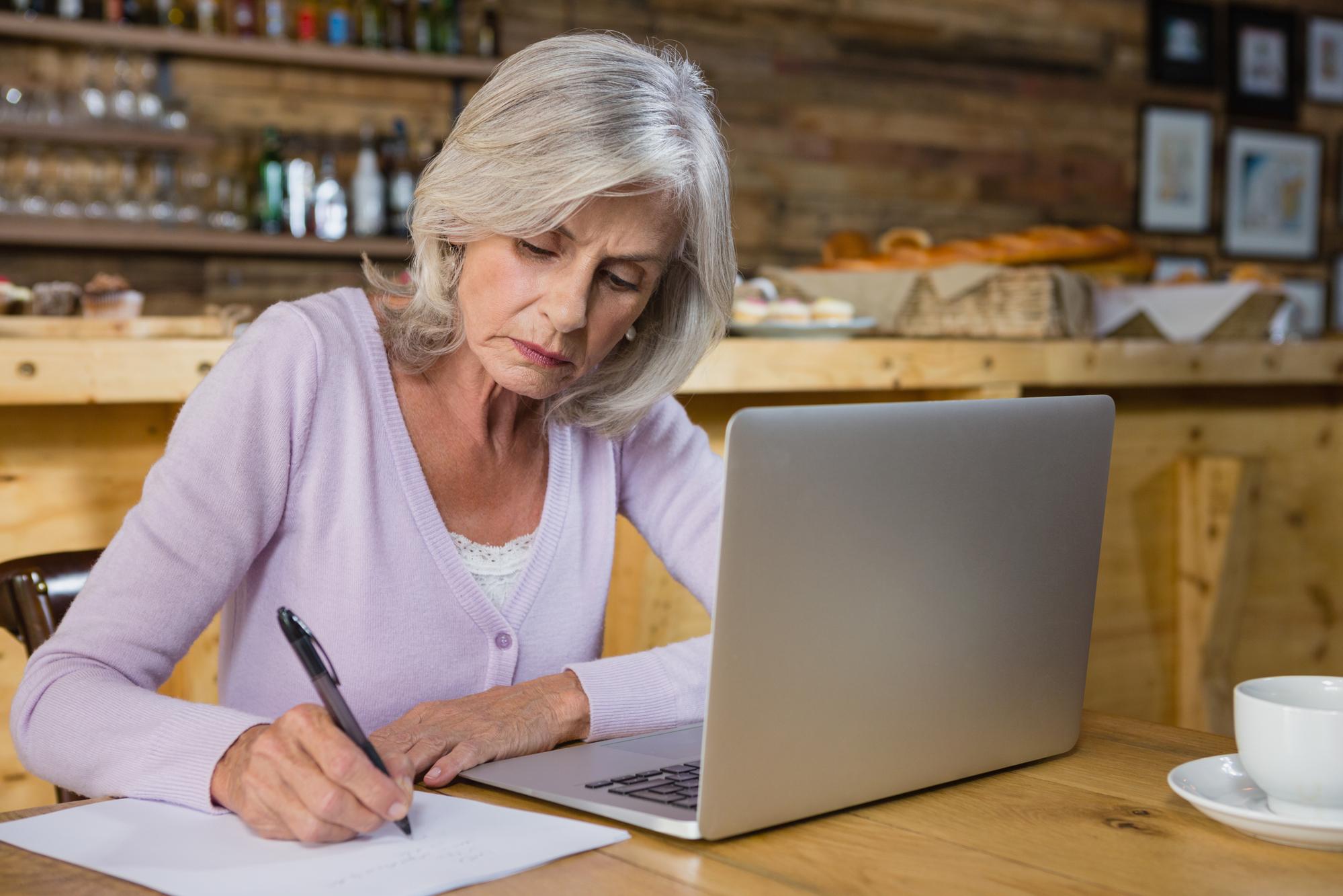 Работа для пенсионеров с хорошей зарплатой