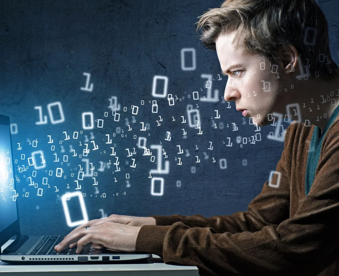 Кто такой программист, что он делает и сколько зарабатывает