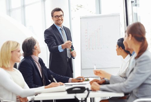 Профессия директор по маркетингу — обязанности, сколько зарабатывает и как им стать