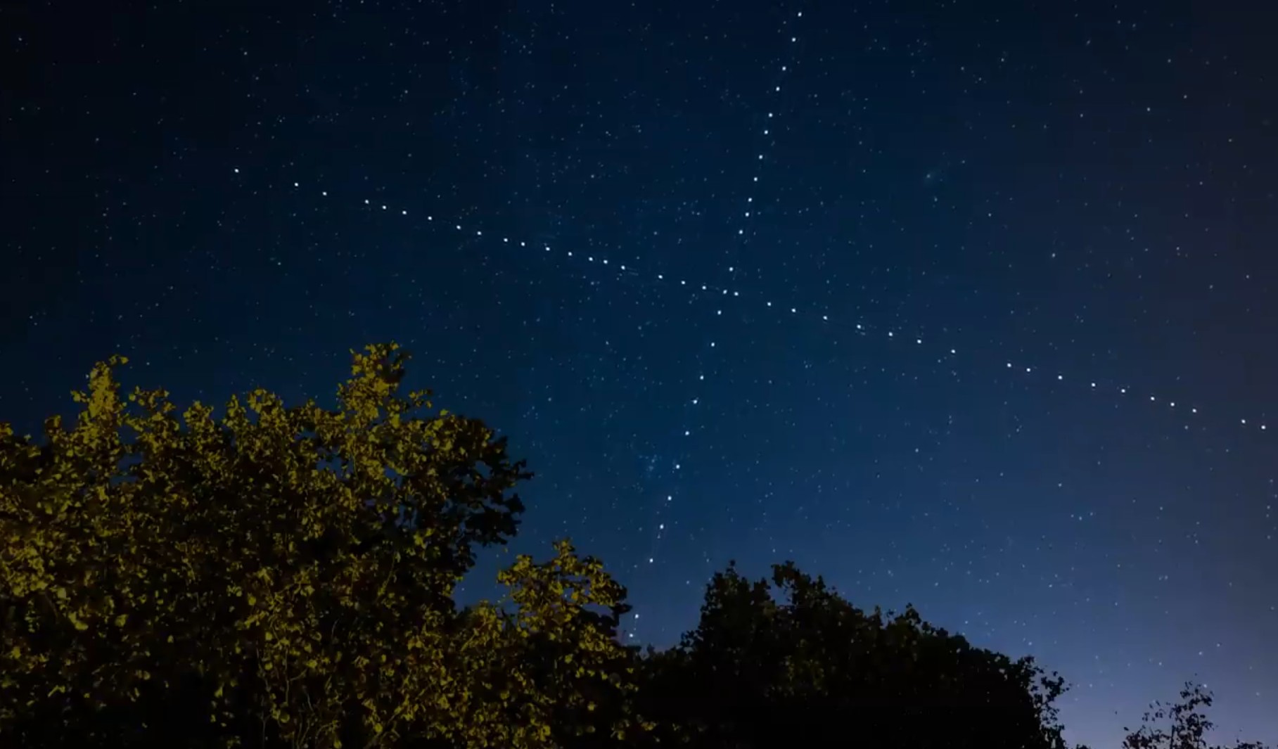 China has a $943,000,000 'megaconstellation' plan with 13,000 satellites that will rival Elon Musk's Starlink