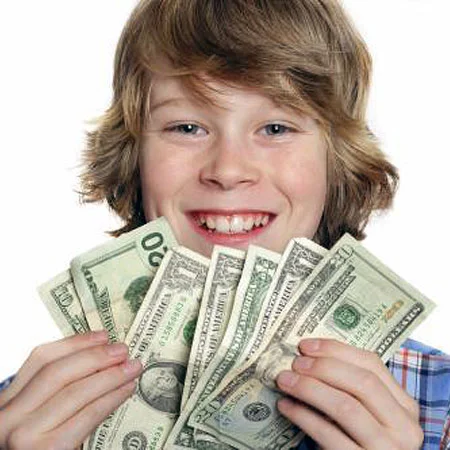 Как школьнику реально заработать собственные деньги.