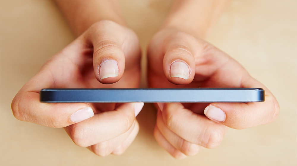 How to Satisfy your Customer with a Mobile App & advantages of Oursourcing your app development?