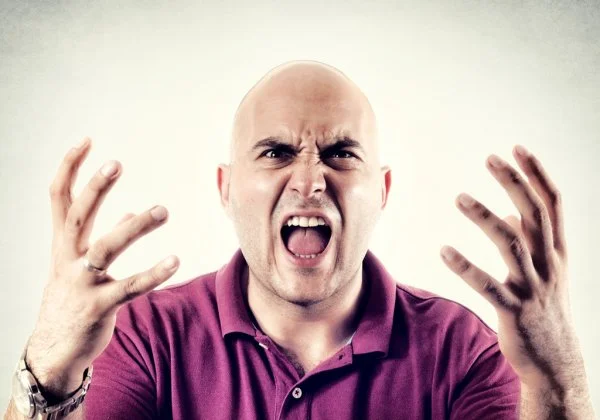 Отрицательные качества человека: список с пояснениями + примеры для резюме