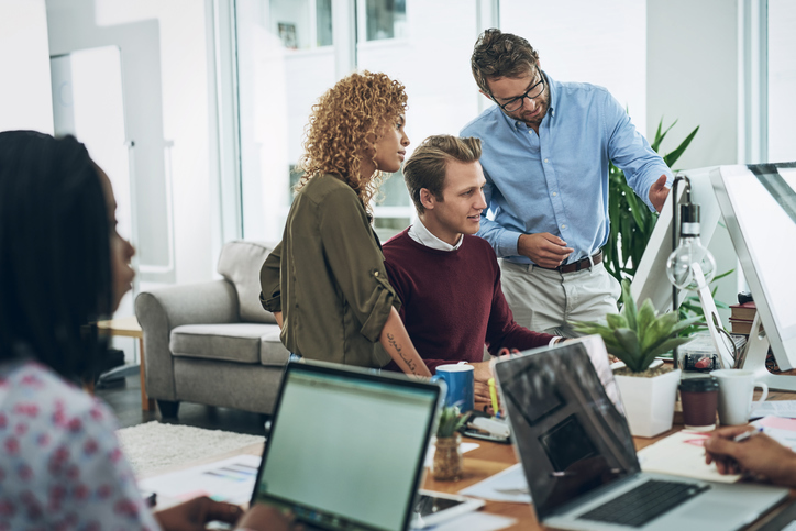 Four Things to Consider When Choosing Business Internet Services