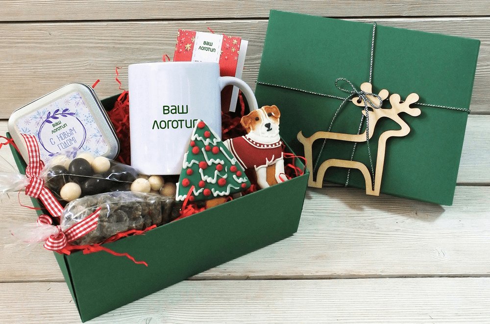 Что подарить сотрудникам на Новый год: корпоративные подарки дешевле 300 рублей