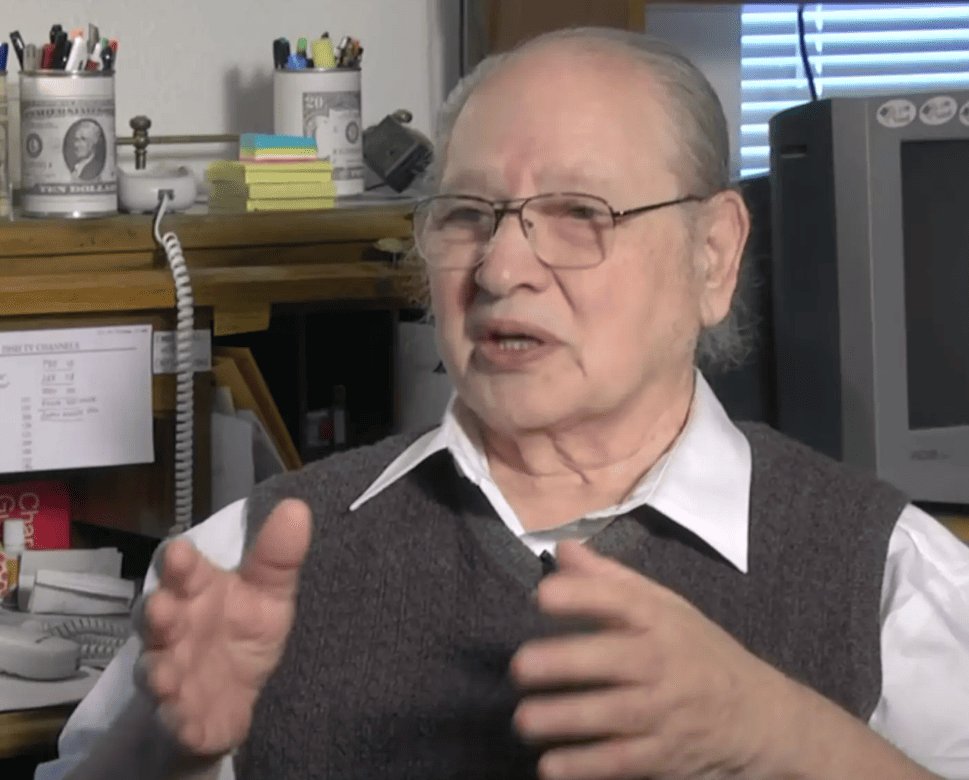 Ronald Wayne Sold 10% Apple Stake 1976 Now Worth Billions