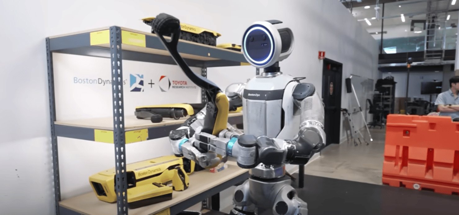 Boston Dynamics Unveils Impressive New Video of Atlas Robot