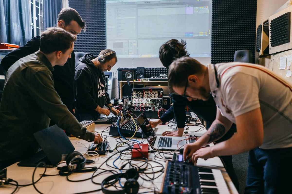 Что такое саунд-дизайн? Элементы и приемы звукового дизайна