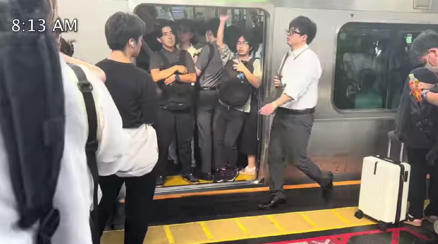 The Price of Progress: Tokyo at 8 AM – Silence, Efficiency, and Exhausting Labor