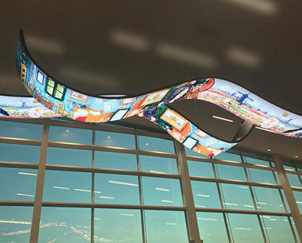 8 Benefits of Investing in Flexible LED Screens for Your Business