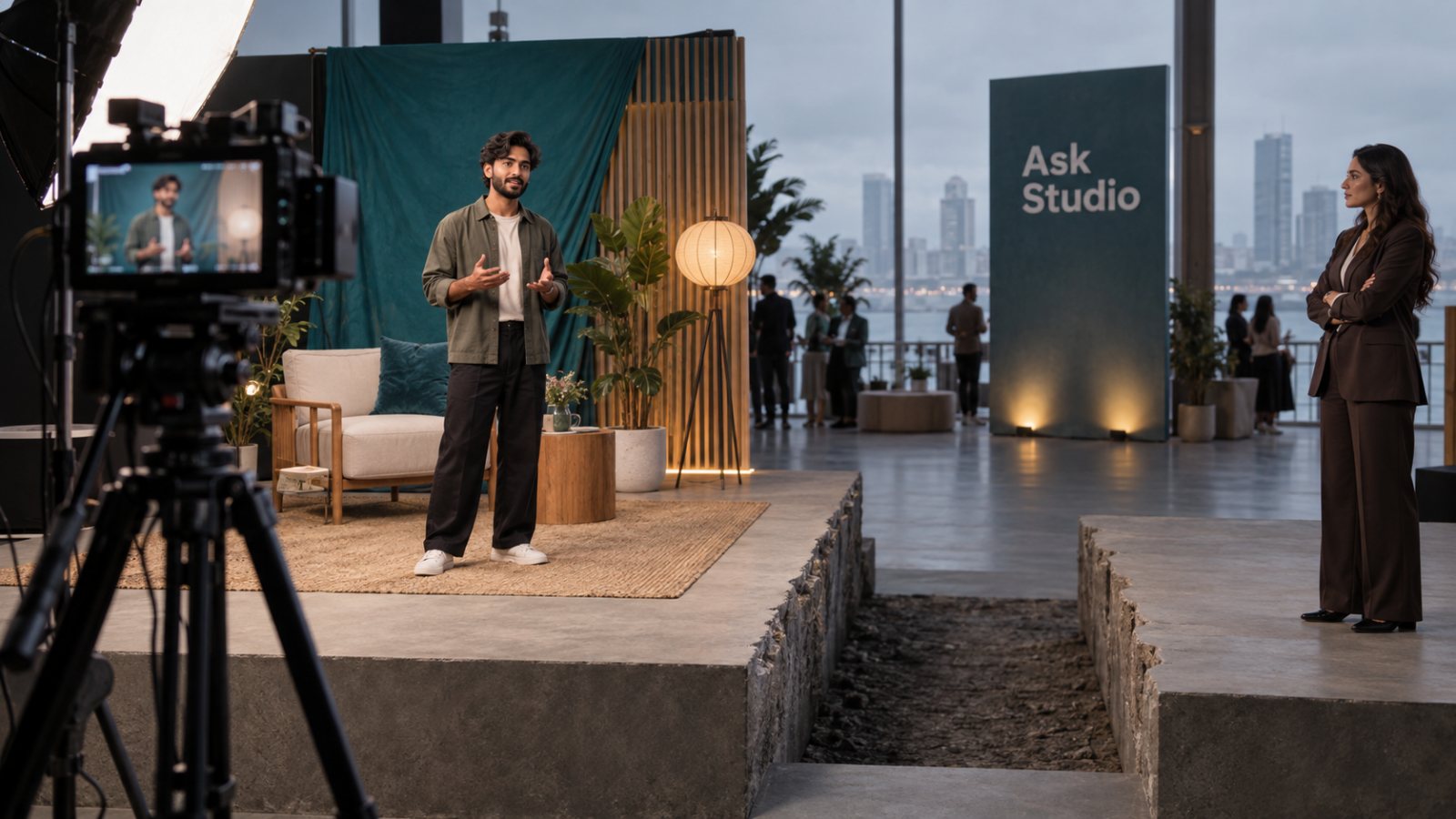 YouTube کا Ask Studio برانڈ پچ لکھے گا، مگر نرخ اب بھی تخلیق کار طے کرے
