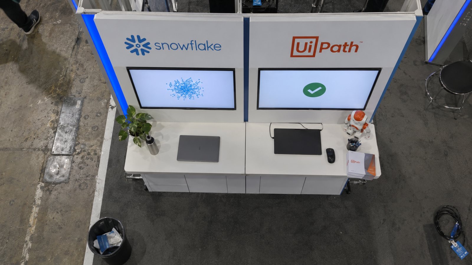 UiPath اور Snowflake میں دو طرفہ ربط—ڈیٹا نقل کیے بغیر خودکاری