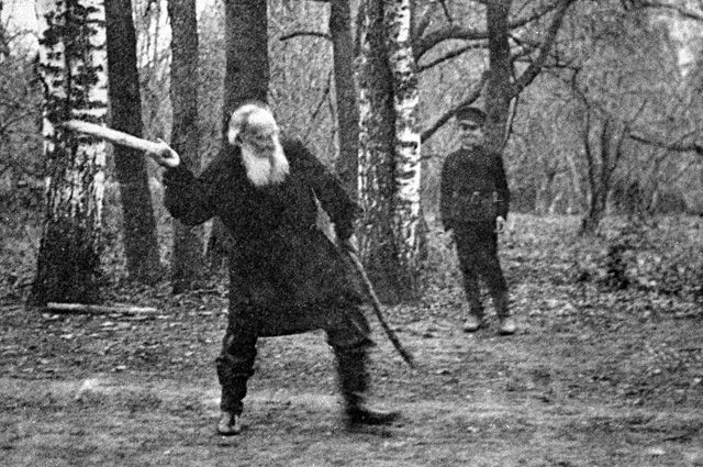 Лев Толстой: потерять все и вернуть с прибылью