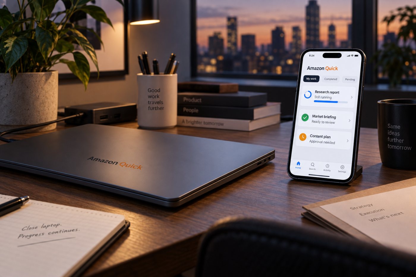 مهمة Amazon Quick تنتقل من الحاسوب المغلق إلى التنفيذ السحابي ثم تظهر نتيجتها على الهاتف.