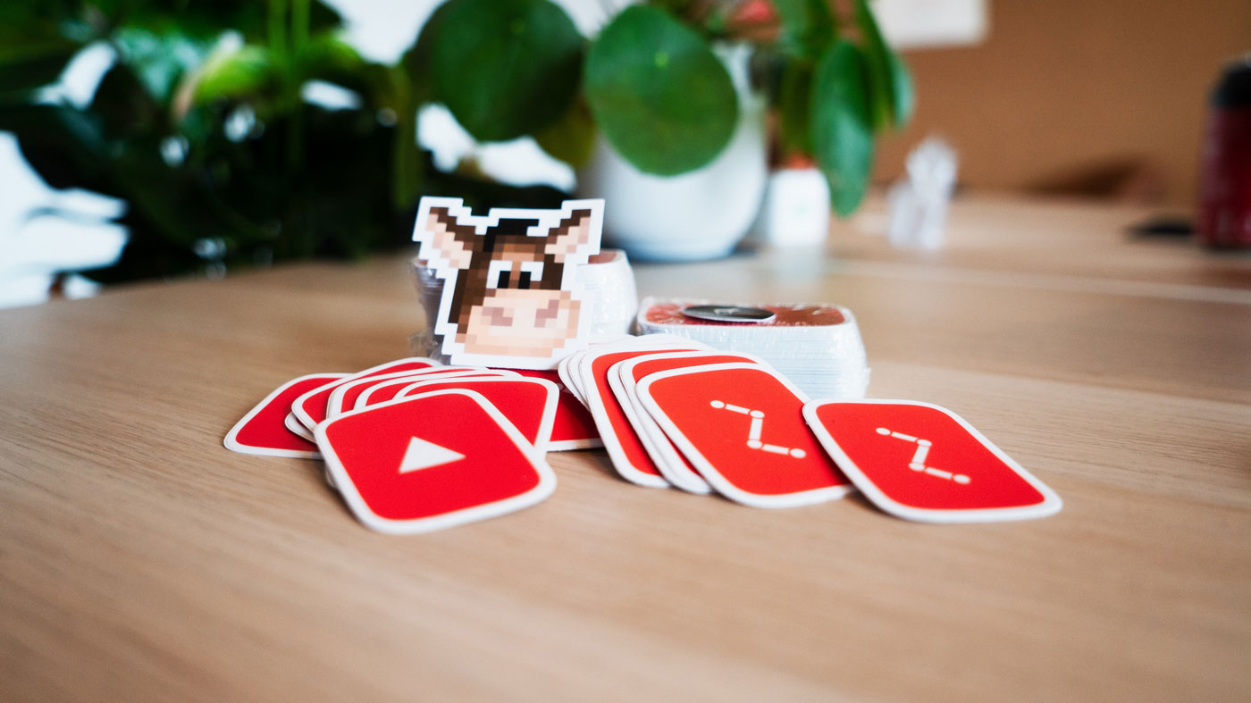 Как сделать логотип канала на YouTube