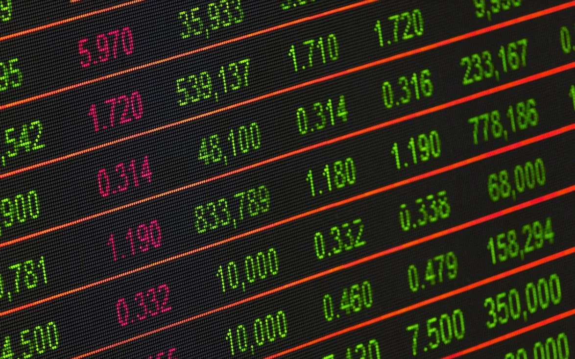 Easy Ways to Start Investing Online in 2022