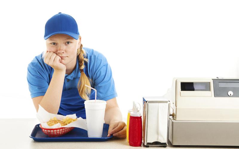 Как подростку устроиться на работу