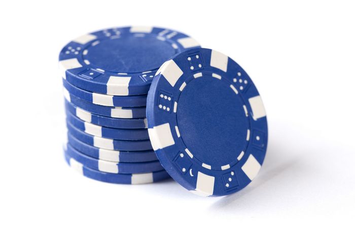 Чем инвесторов привлекают голубые фишки