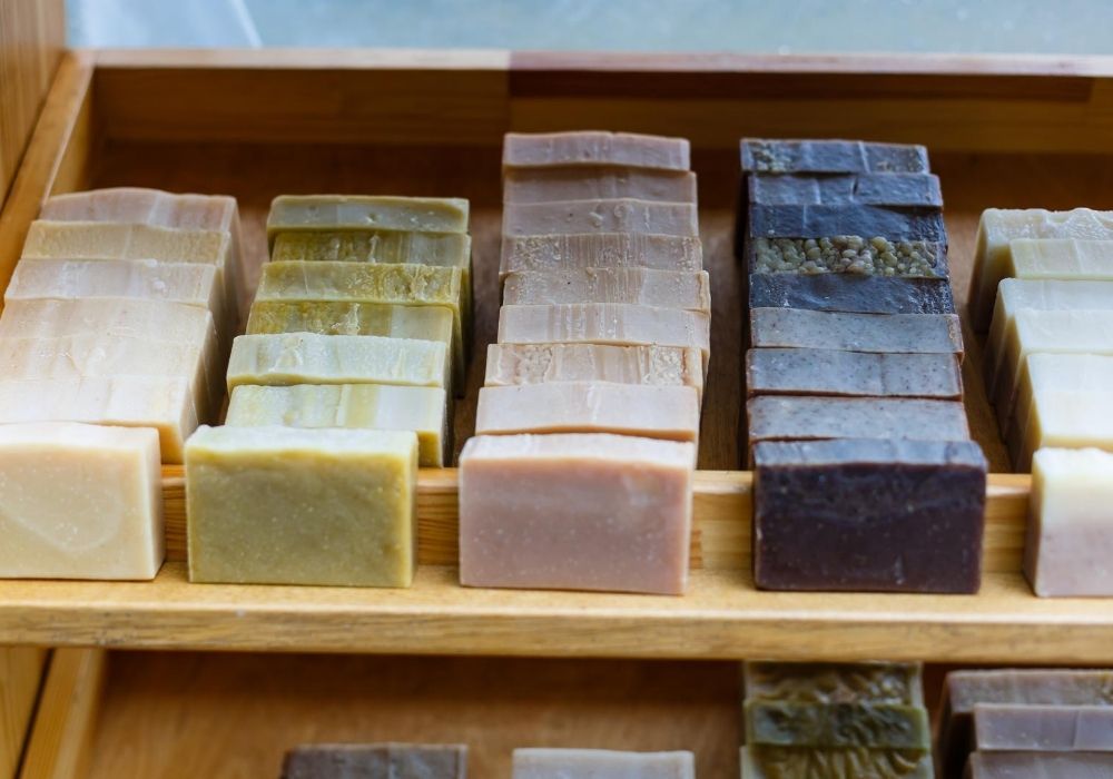 Как предприниматель зарабатывает на мыле ручной работы 100 000 ₽ в месяц