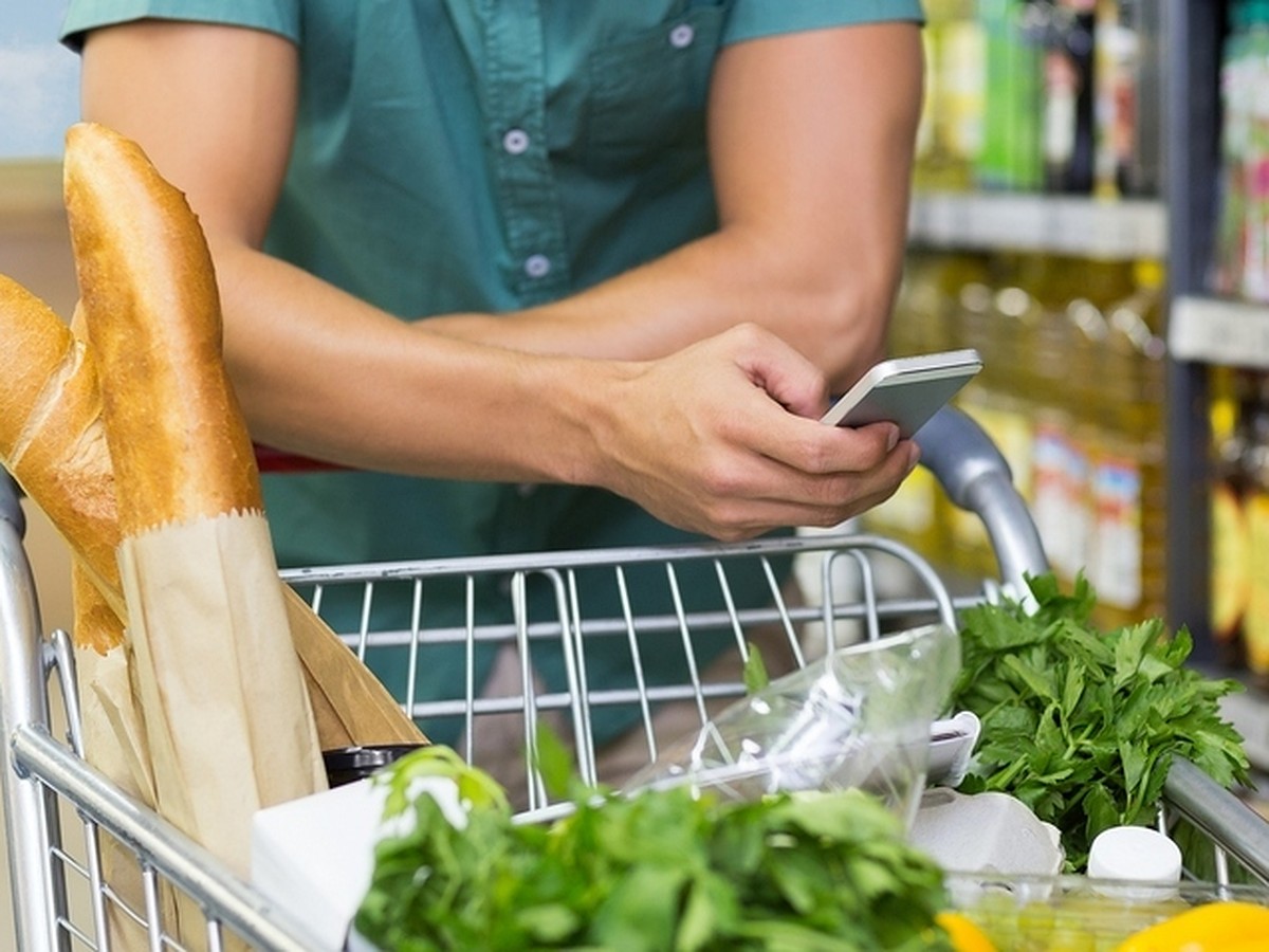 Как платить за продукты меньше: 10 советов