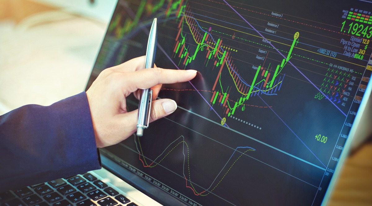 Short Selling In Stock Market: Definition, Pros, Cons, and Examples