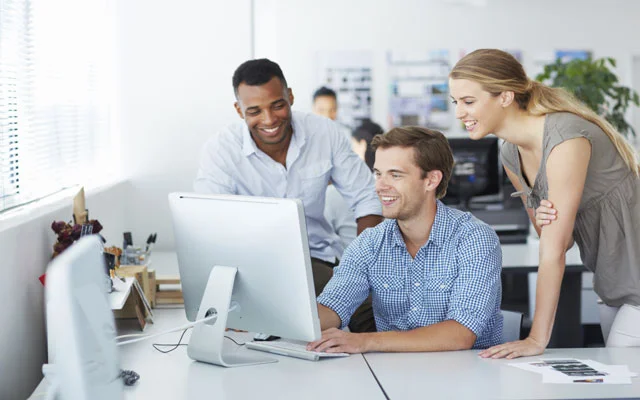 6 Advantages of Small Businesses in a Community