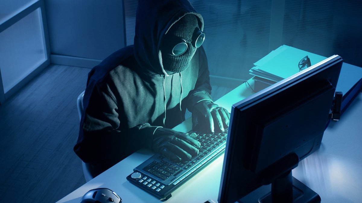 Robot Vacuum Starts Hurling Racial Slurs at Its Owner After Being Hacked