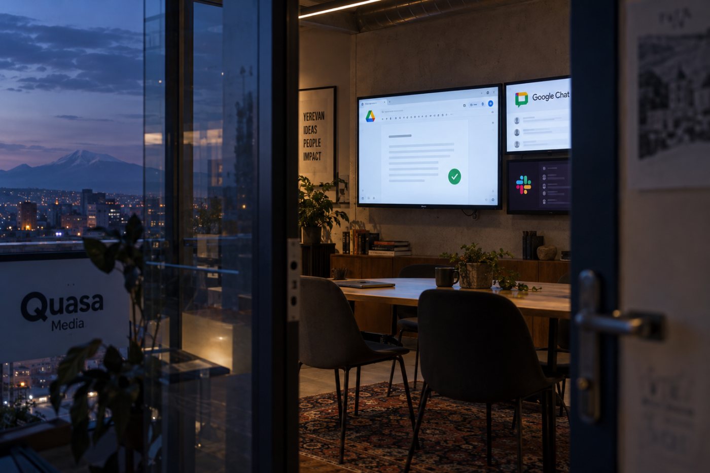 Slack-ի ալիքային հաստատման հոսքը և Google Workspace-ի հավելվածների միջև գործողությունները