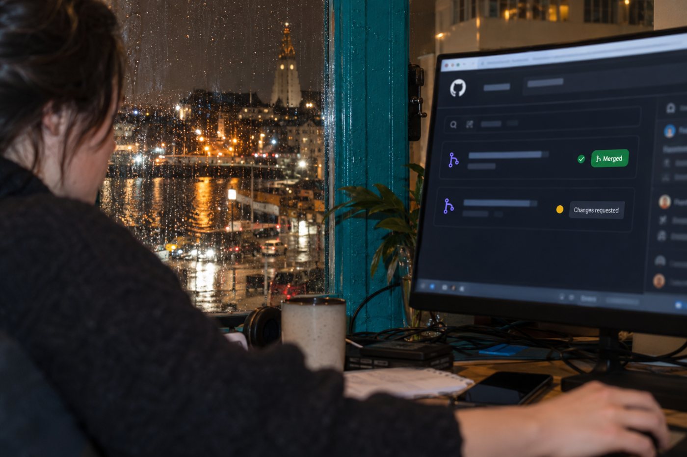 Skjölun og ný virkni höfðu ólíkt sameiningarhlutfall í greiningu á pull request-beiðnum.