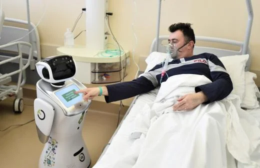 Пандемия коронавируса ускорит повсеместное применение роботов и искусственного интеллекта.