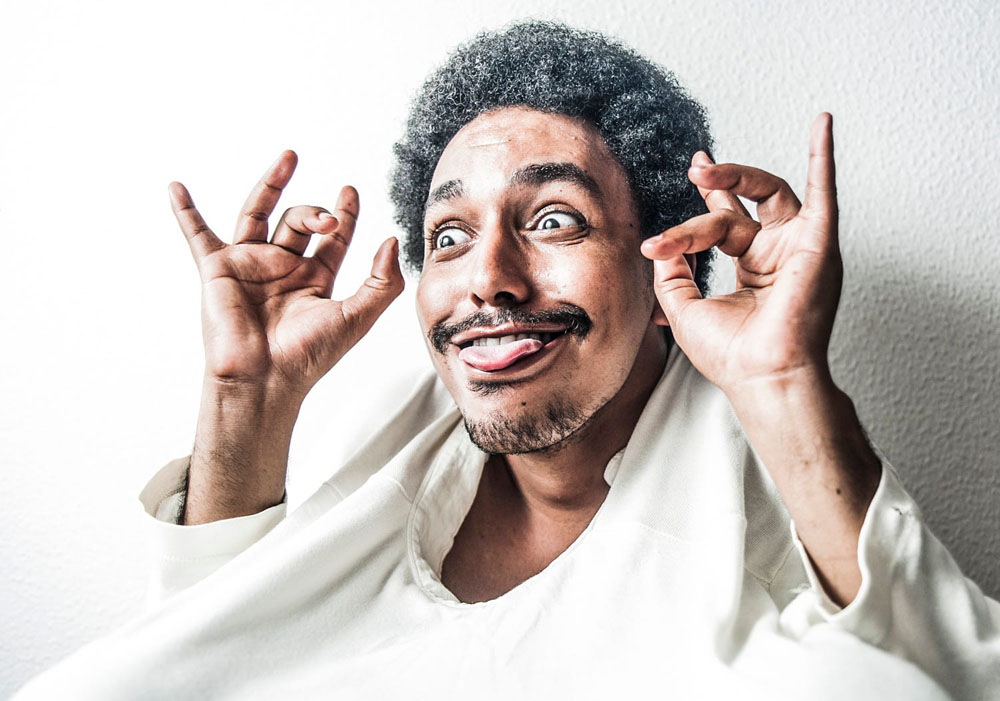 Как развить чувство юмора: эффективные способы и упражнения