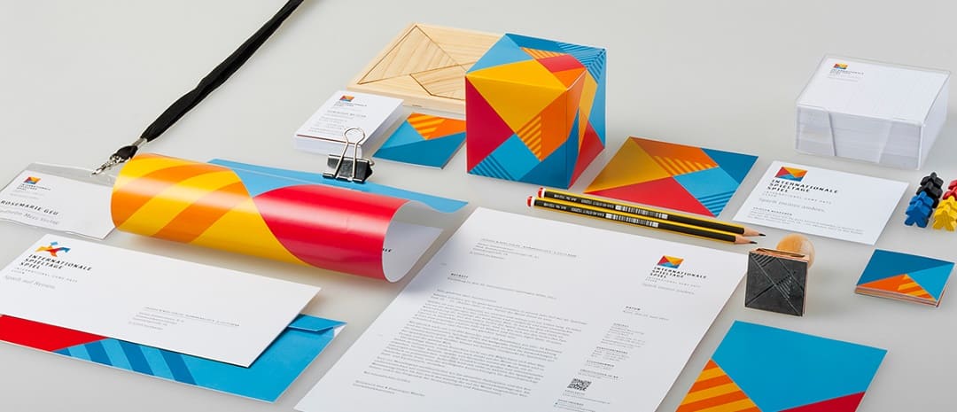 Что такое айдентика: что входит, этапы разработки и примеры