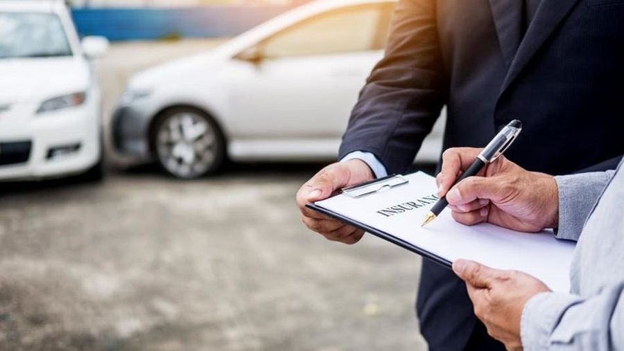 Everything You Should Know About Buying Electric Vehicle Insurance