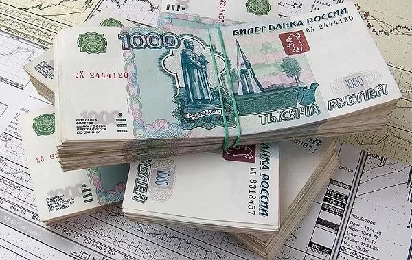 Когда лучше класть деньги на ИИС