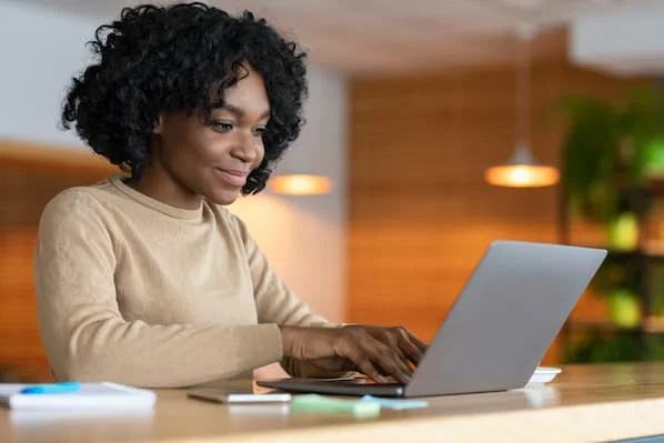 How to Find the Right Balance Between Growth and Brand Marketing