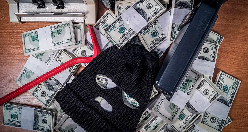 Online Bank Users Horrified as Their Savings Accounts Vanish Into Thin Air