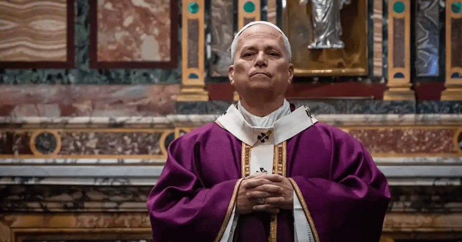 Priests on Neural Steroids: AI's Encroachment into Sacred Sermons