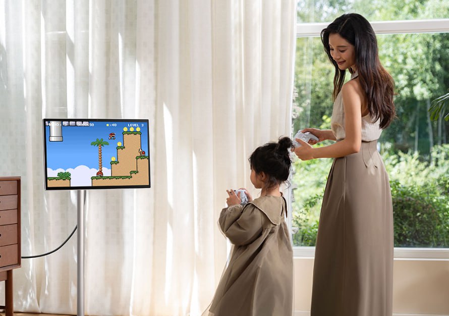 Xiaomi Unveils a Giant Wheeled Tablet: A 27-Inch Full HD Touchscreen That Redefines Mobile Entertainment