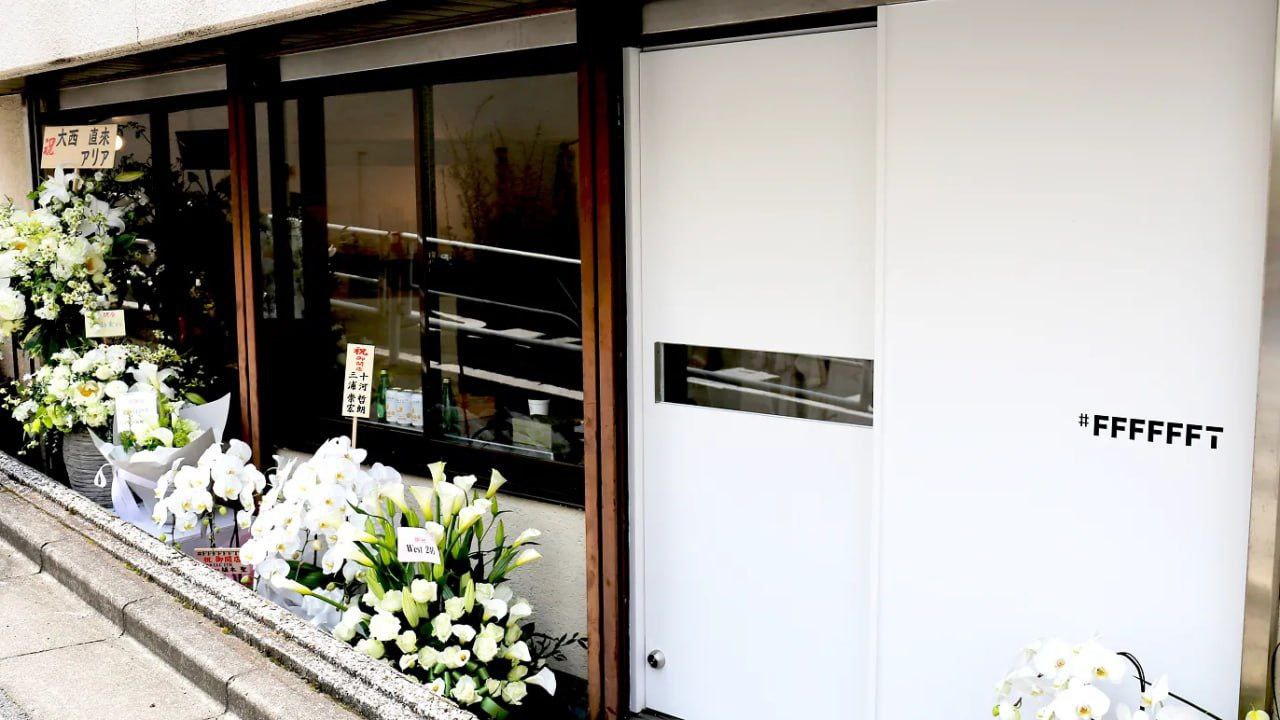 The White T-Shirt Laboratory: How a Tokyo Store Selling Only One Product Became a Cult Phenomenon