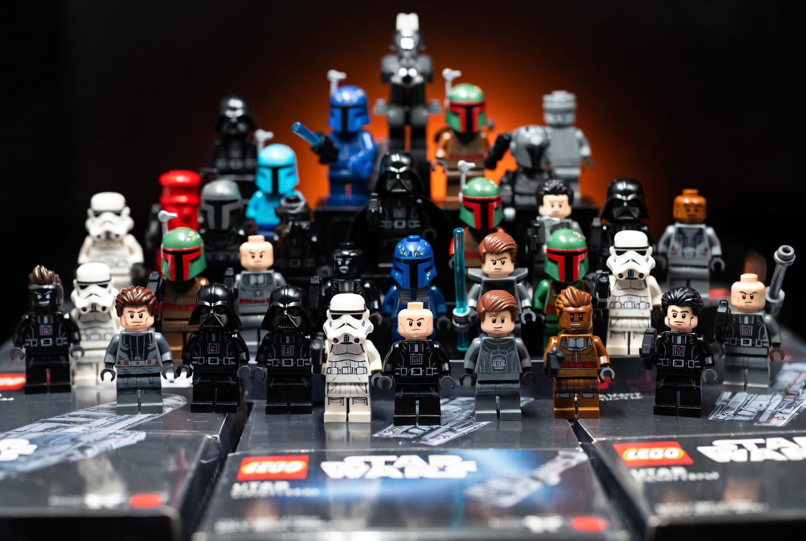 How to Go Viral on YouTube in 2026: Help an 83-Year-Old Man Sell His 0,000 LEGO Collection… and End Up as the Target of a Criminal Investigation