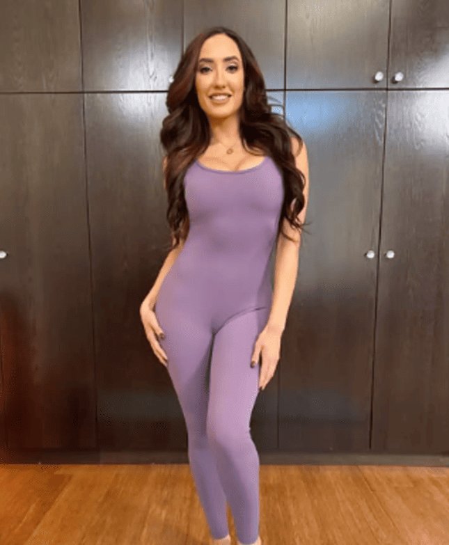 OnlyFans star sells her likeness to AI to meet fans' 'countless demands'