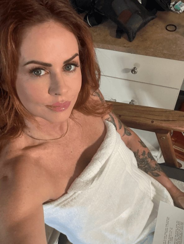 Molly has since entered mainstream porn (@MOLLYMANNINGXXX/Twitter)