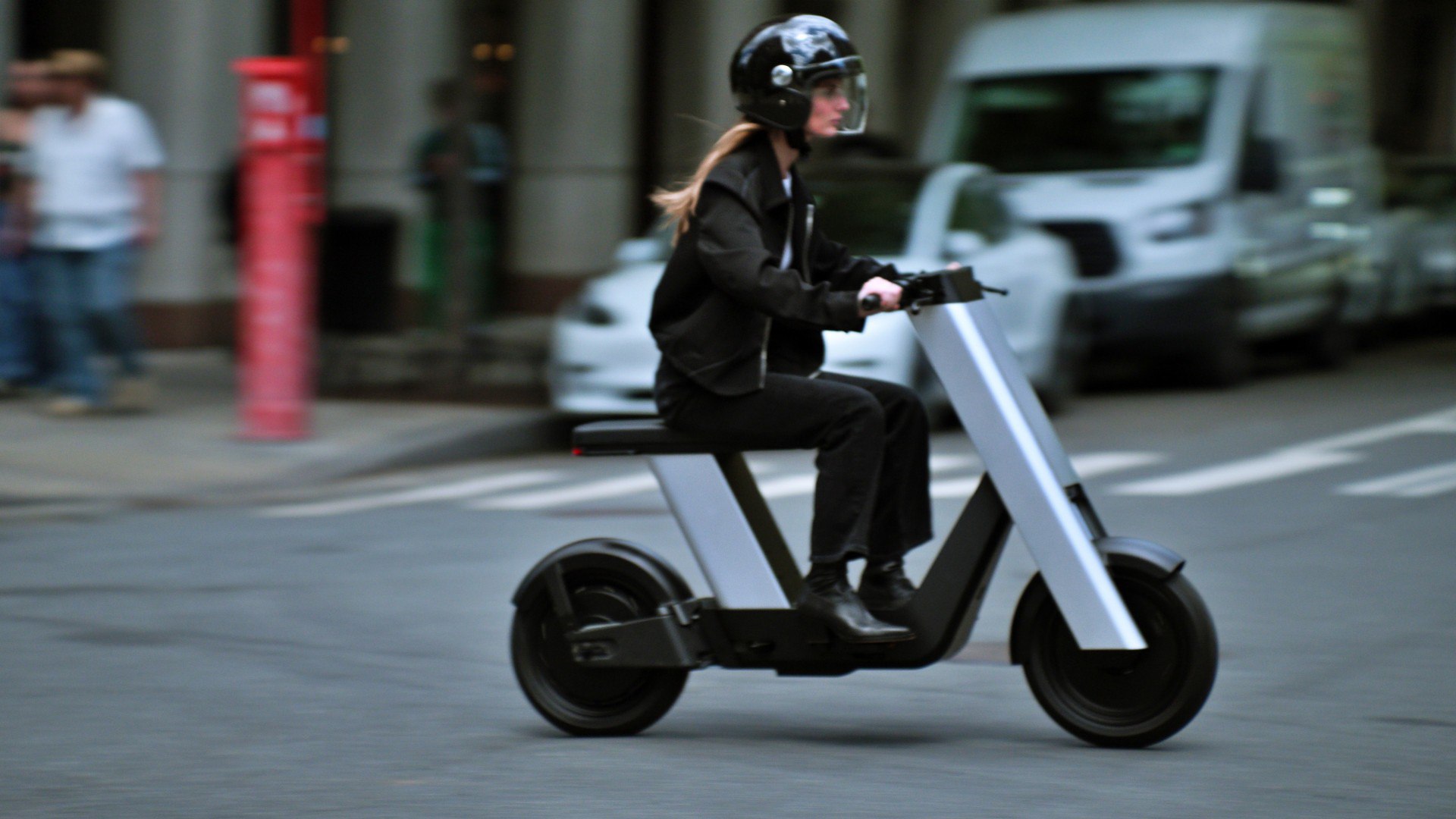 US Startup Unveils Electric Moped: A Cybertruck-Meets-Stool Hybrid