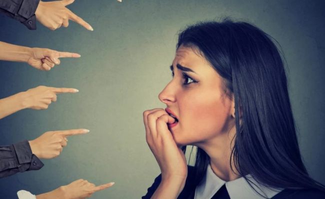Как перестать зависеть от чужого мнения и обрести уверенность