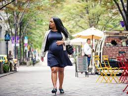 5 Ways to Get Cheap & Stylish Maternity Clothes