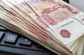 Как получать зарплату на свою карту: меняем зарплатный банк